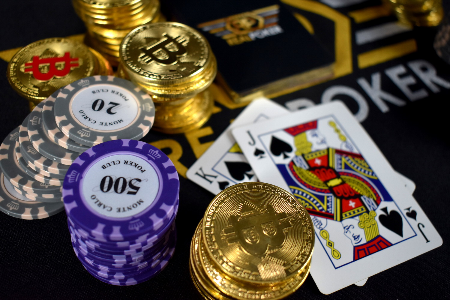 bitcoin казино