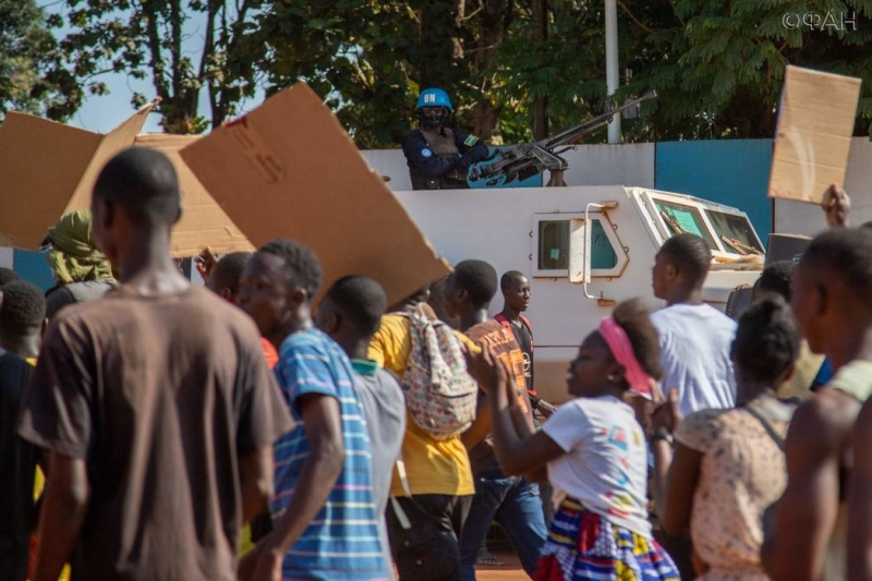 Центральноафриканцы вышли на массовый митинг против миротворцев ООН в столице республики